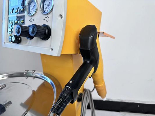 การเปลี่ยนสีโดยไม่ใช้ความพยายาม Gema Optiflex 2B ระบบเคลือบขี้ขุ่นแบบอิเล็กทรอสตาติก